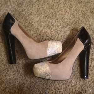 BCBG 5in heels